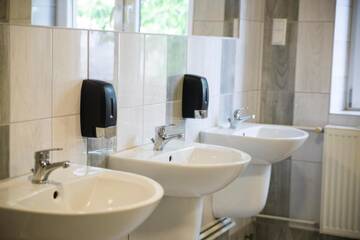 Фото номера Двухместный номер с 1 кроватью Апарт-отели Pod Kogucikiem г. Krzyżanowice 6